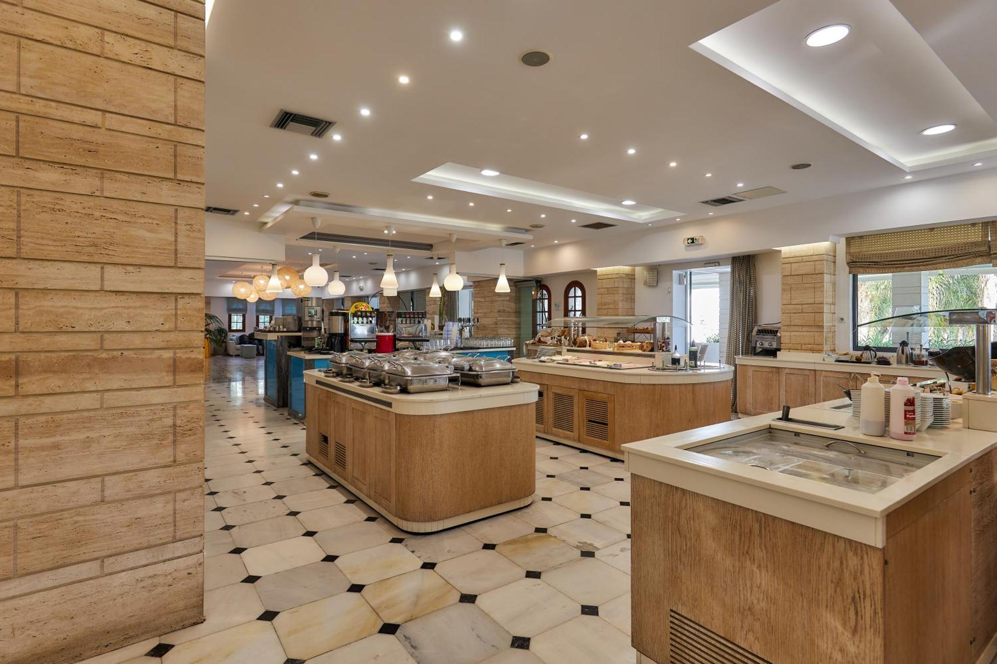 Kyknos Beach Hotel & Bungalows 말리아 외부 사진