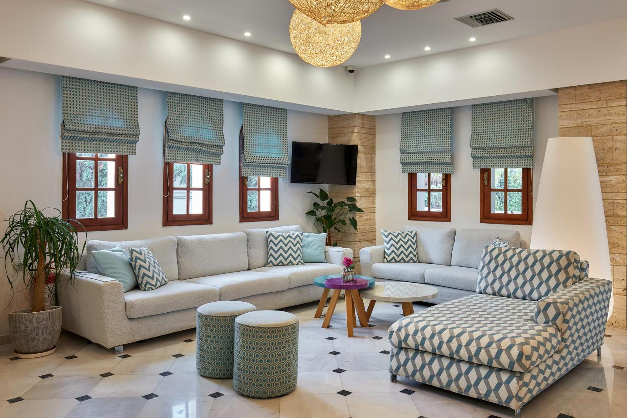 Kyknos Beach Hotel & Bungalows 말리아 외부 사진